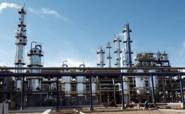 船舶、石油領域